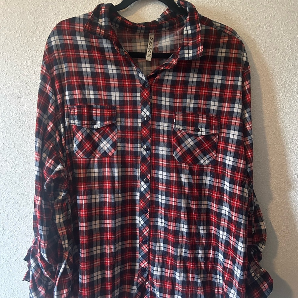 Plaid red plus size t-shirt